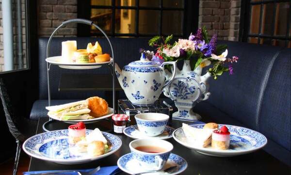 high-tea-royal-delft