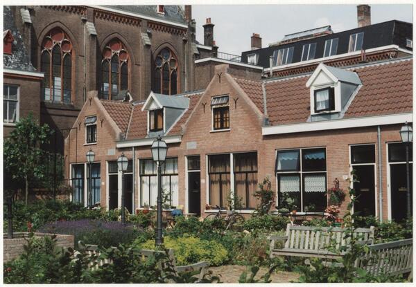 Floris van dam hofje Hofje Floris van Dam